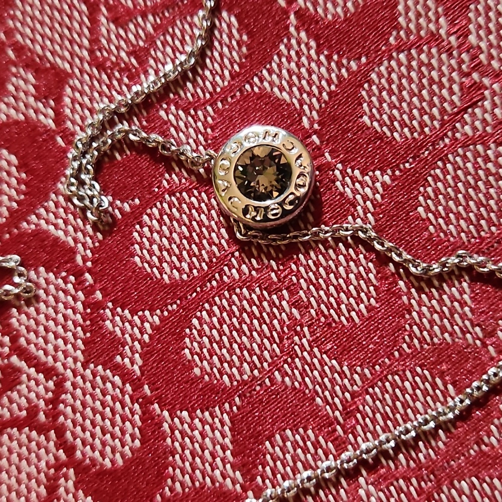 Coach Beautiful simple Necklace - Picture 6 of 6